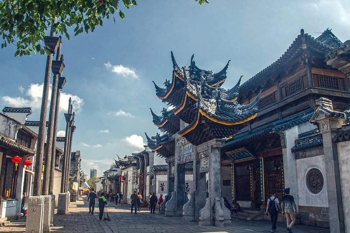 Private Day Tour Wuxi Lingshan Buddhism Scenic Spot & Huishan Old Town  - Photo 1 of 11