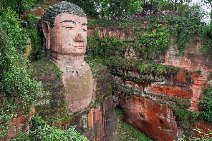 Private Leshan Day Trip with Panda Base - Photo 1 of 6