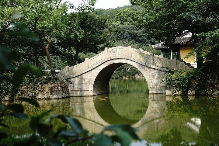 Romantic Tour in Wuxi - Photo 1 of 3