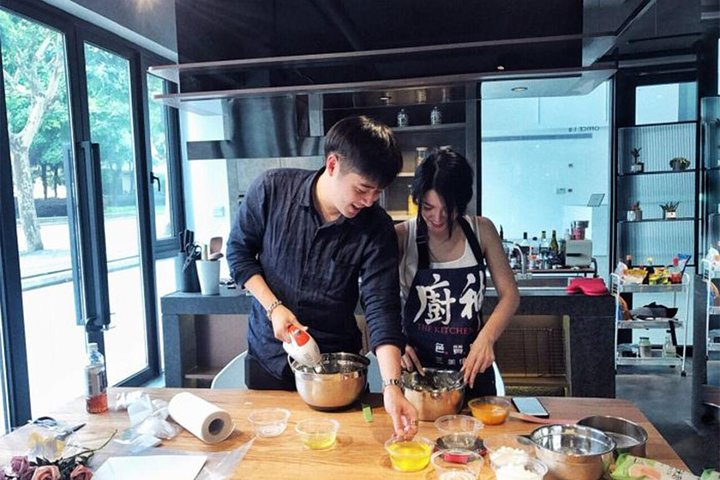 Shanghai Participatory Dining & Cooking Event  - Photo 1 of 12