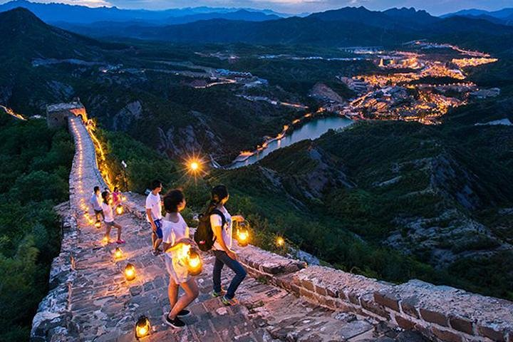 simatai great wall night scene