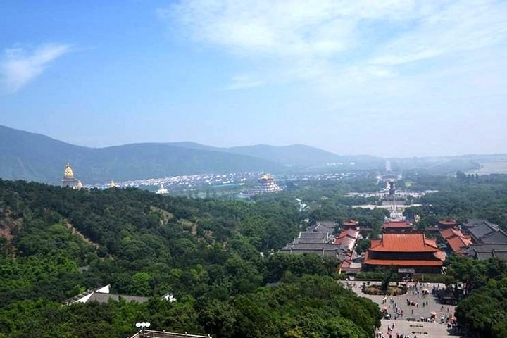 Wuxi Private Day Tour with Lingshan Buddhist Scenic Spot and Sanguo City  - Photo 1 of 10