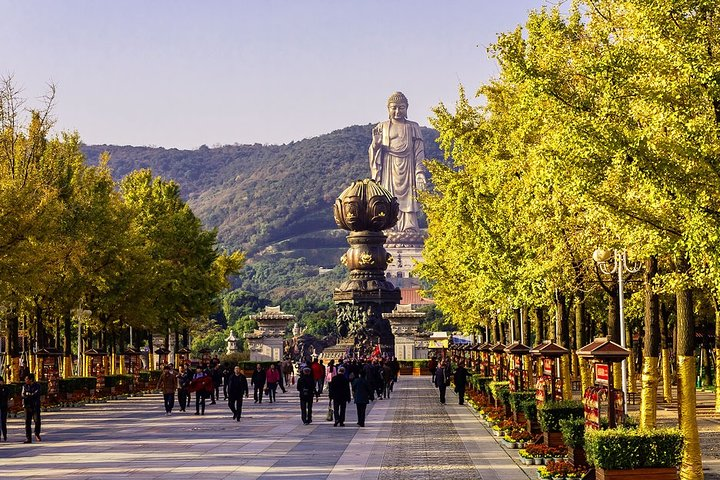 lingshan Buddhism scenic spot 