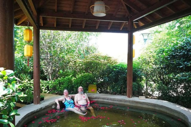 xi-an-3-hour-outdoor-hot-spring-spa-experience-with-transfer_1