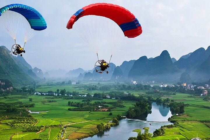 Xingping Parasailing Experience Ticket - Photo 1 of 3