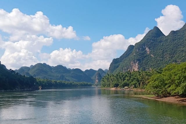 Yangshuo Old Town and Li River Cruise from Guilin - Photo 1 of 7