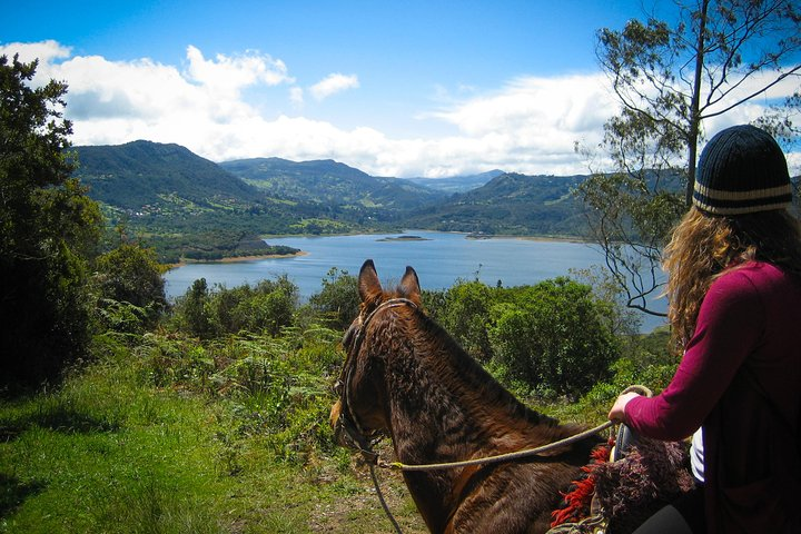 Spectacular views of the nearby dam