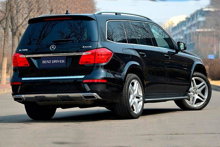 Luxury SUV Mercedes Benz 