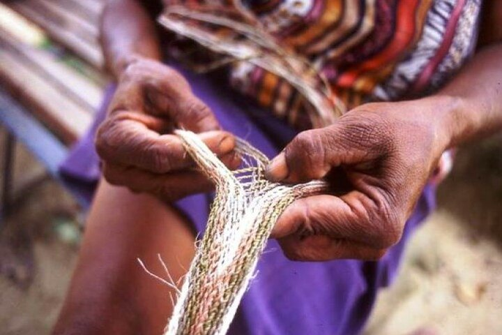 Connect with Medellín and its people between threads. - Photo 1 of 2