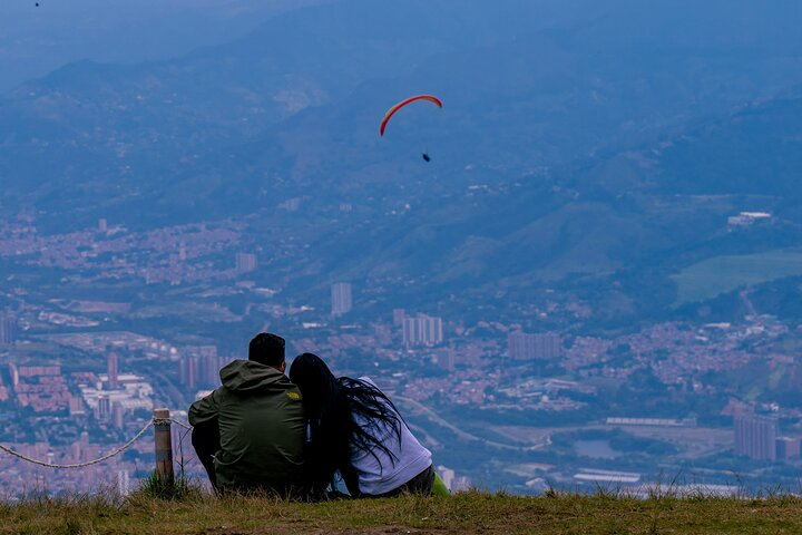 Customized Paragliding over Medellín  - Photo 1 of 13