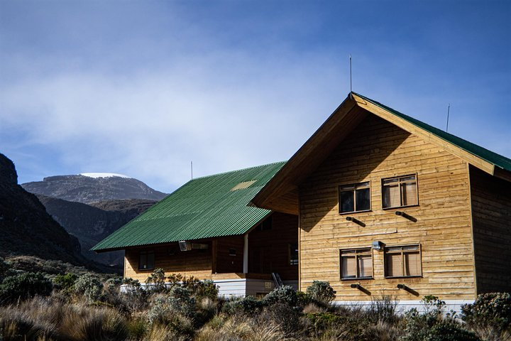 El Cisne high mountain refuge from Manizales - Photo 1 of 9