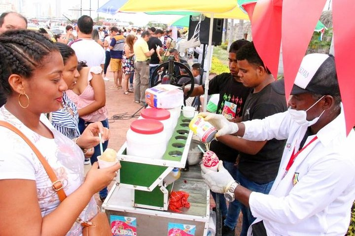 Food Tour in Santa Marta Old City Half-Day  - Photo 1 of 6