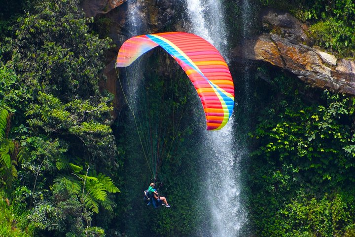 Fun RAFTING + Awesome PARAGLIDING over giant waterfalls from MEDELLIN - Photo 1 of 8