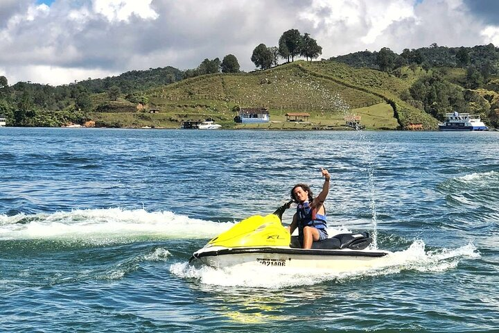 Guatape & Jet-Ski Ride Tour: A fun experience in the water - Photo 1 of 9