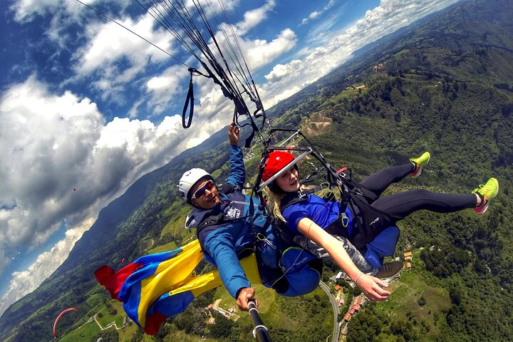 Medellín: Paragliding in the Colombian Andes - Photo 1 of 8