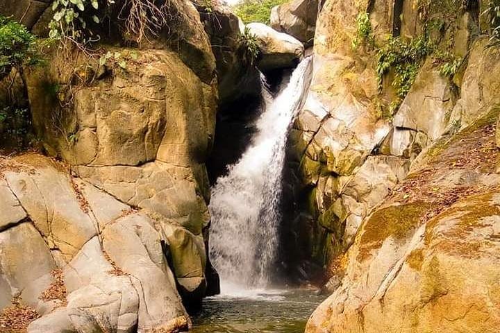 Visits to sacred waterfalls to enjoy a good river bath