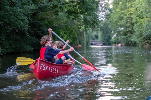 1-hour 3-seater canoe rental in Leipzig - Photo 1 of 7