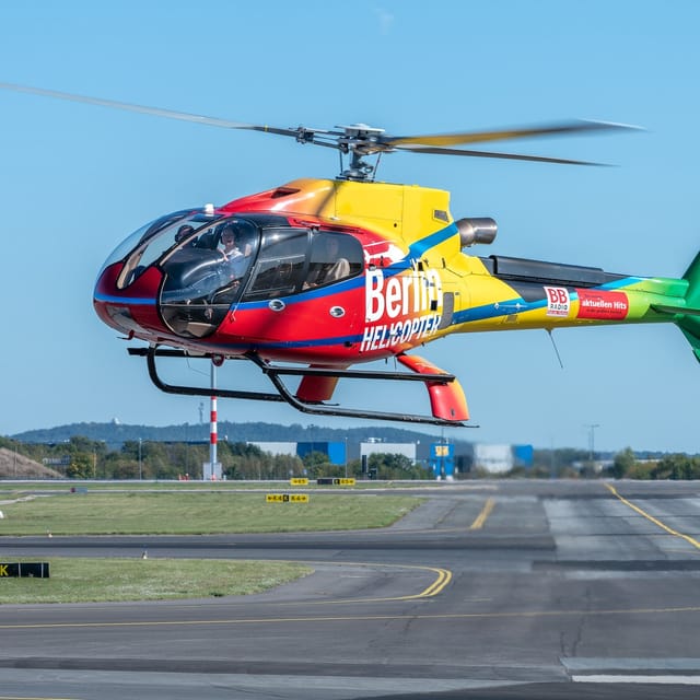 berlin-helicopter-city-sightseeing-flight_1