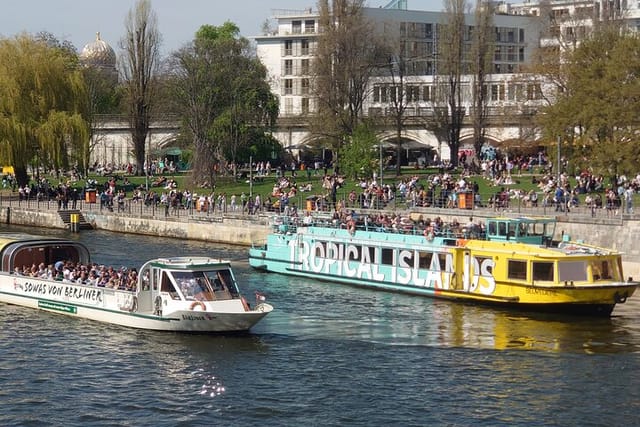 Berlin sightseeing boat tour on the Spree - Photo 1 of 6