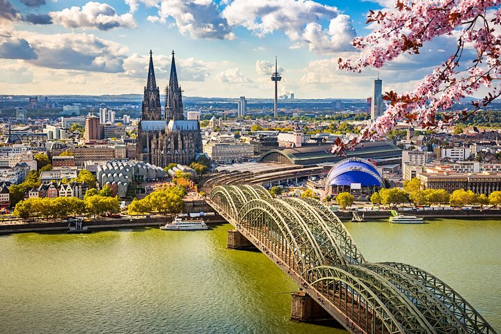 Best of Cologne in 1-Day Private Guided Tour with Transport  - Photo 1 of 8