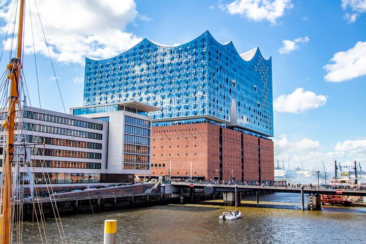 Discover Hamburg’s most Photogenic Spots with a Local - Photo 1 of 9