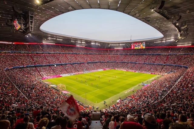 fc-bayern-munich-soccer-3-course-meal-private-munich-tour_1