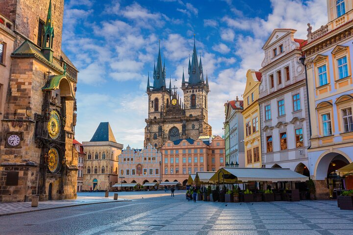 Frankfurt to Prague - Private Transfer with 2 hours of Sightseeing - Photo 1 of 20