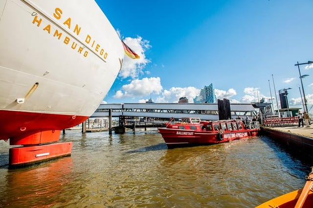 Hop-on hop-off on the water with the Maritime Circle Line in Hamburg - Photo 1 of 11