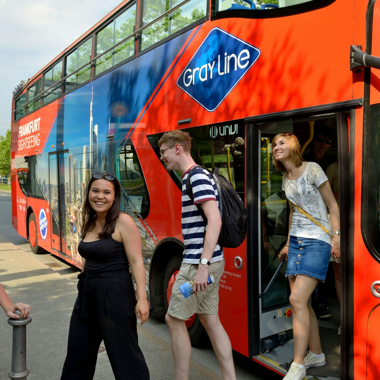 Hop-on Hop-off Bus Frankfurt - Photo 1 of 4