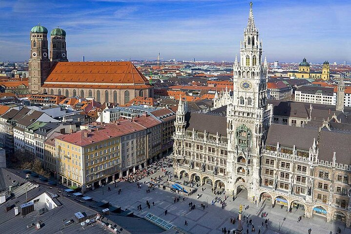 Munich by Yourself with English Chauffeur by Sedan 4-8h Disposal - Photo 1 of 9