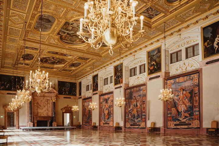 Munich Residenz Museum Tickets and 2,5-hour Guided Tour  - Photo 1 of 14