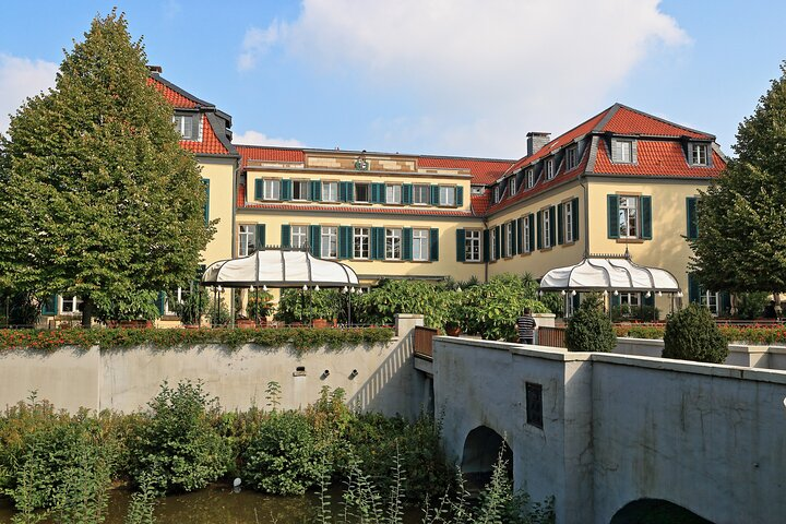 Private scavenger hunt around the Berge Castle in Gelsenkirchen - Photo 1 of 6