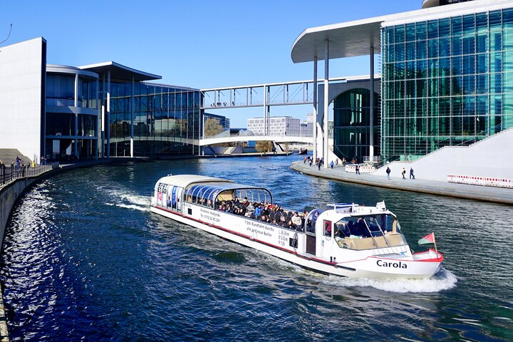 River Cruise with Tour Guide in Berlin. Hadynski - Photo 1 of 5