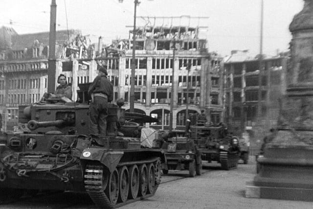 Hamburgs surrender to the British Military 1945 - main Townhall square