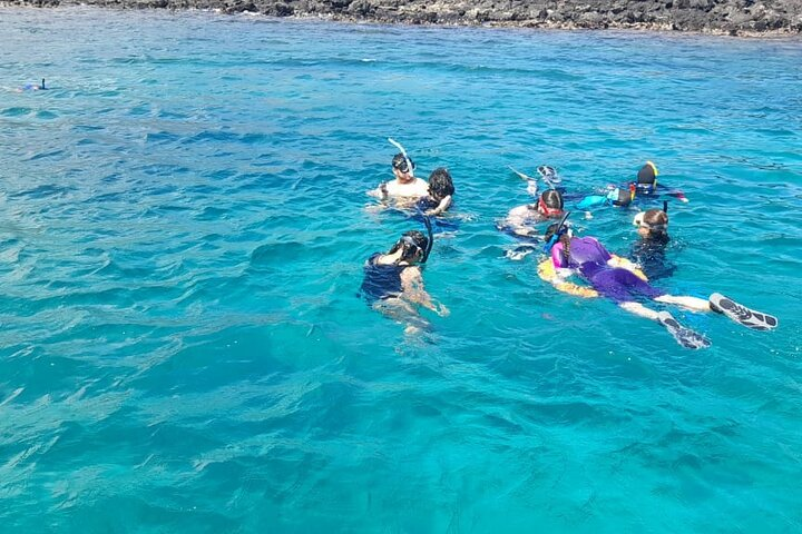 Pinzón Island Day Tour - La Fe/Las Palmas Beach including Snorkel - Photo 1 of 10