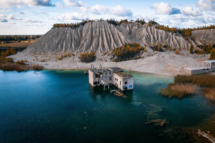 © Filippo Cesarini - Visit the submerged Rummu quarry