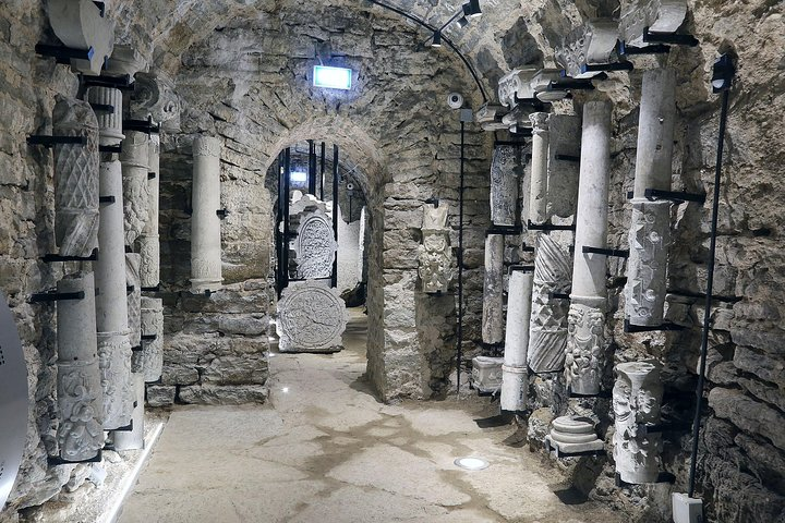 Carved Stone museum