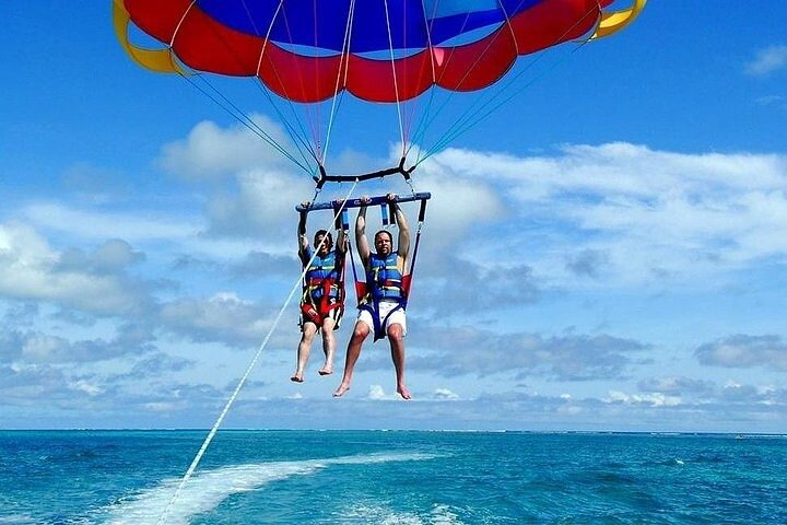 2-Hour Parasailing Experience in Hurghada - Photo 1 of 5