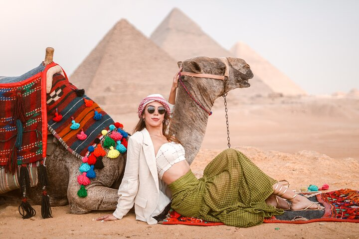 2 hrs Unique Photo session (PhotoShoot) at the Pyramids of Giza - Photo 1 of 25