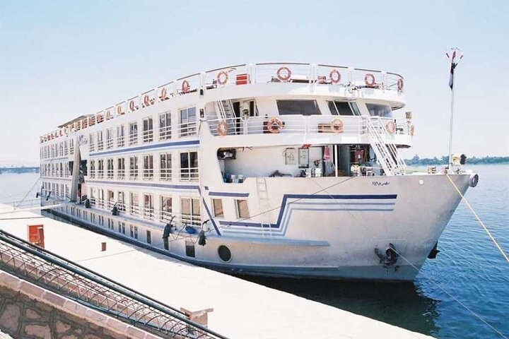 nile cruise Aswan