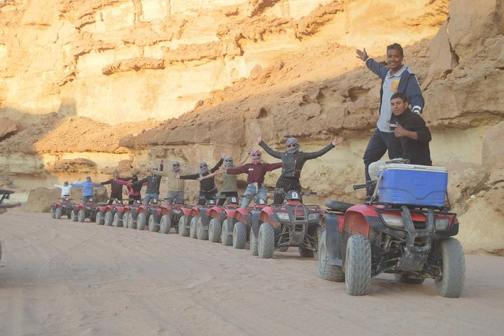 Adventure morning happy group