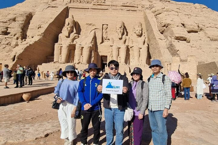 Day Tour To Abu Simbel Temples - Photo 1 of 9