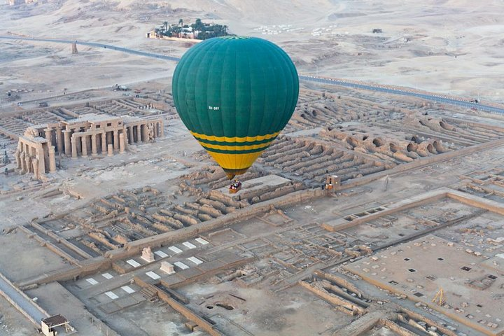 balloon luxor