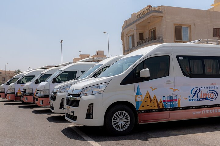 Family Private VAN Airport Transfer: Cairo Airport Transfer to anywhere in Cairo - Photo 1 of 7