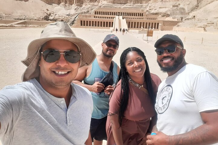 Private full day tour Luxor from Hurghada - Hatshepsut temple - Far and Beyond Travel