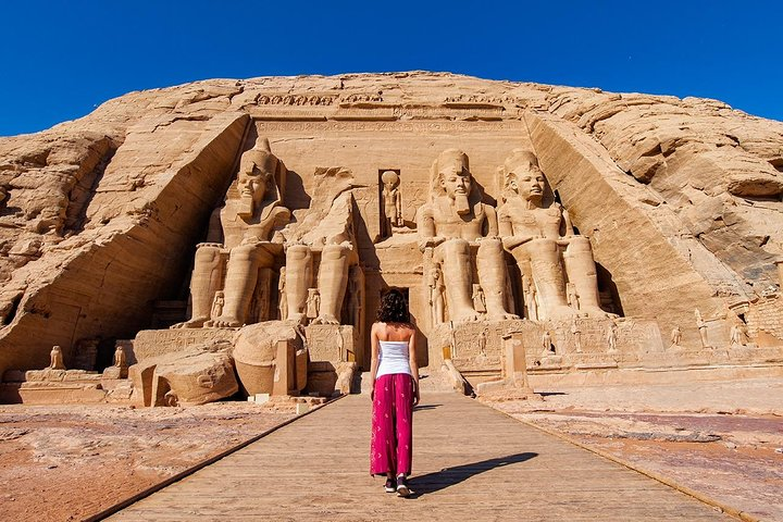 Landing Tour From Aswan To Luxor - Photo 1 of 8