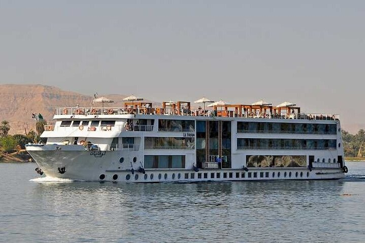 Luxury 5 Days Nile Cruise Trip include Sightseeings - Photo 1 of 19