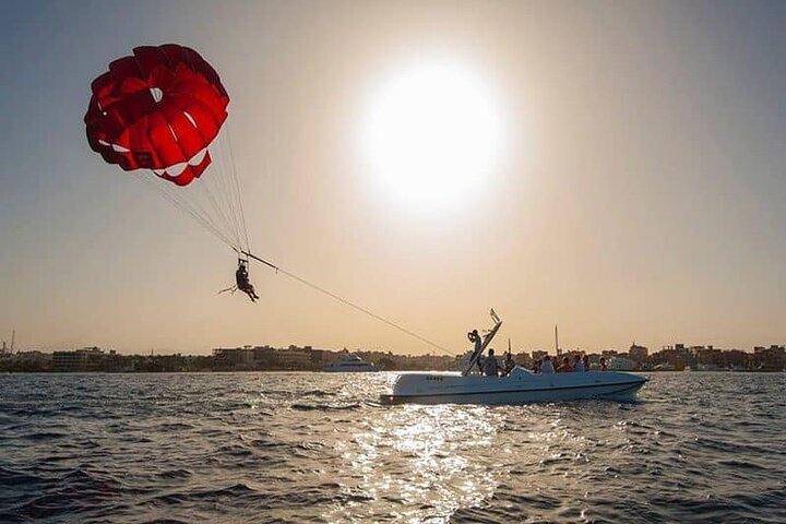 Parasailing Activity in Hurghada with Private Transfer - Photo 1 of 6