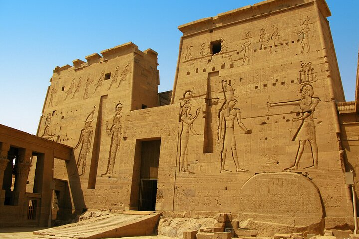 Philae Temple and Nubian Museum in Aswan  - Photo 1 of 25