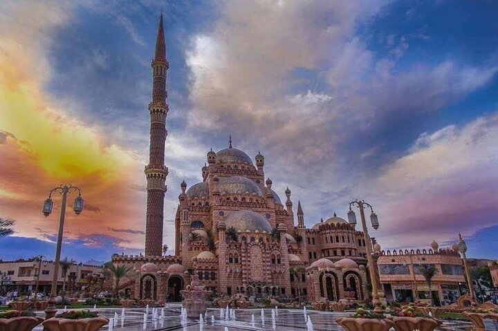 Sharm El Sheikh Old Market Sahaba Mosque
